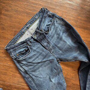 Rodd & Gunn straight fit denim jeans